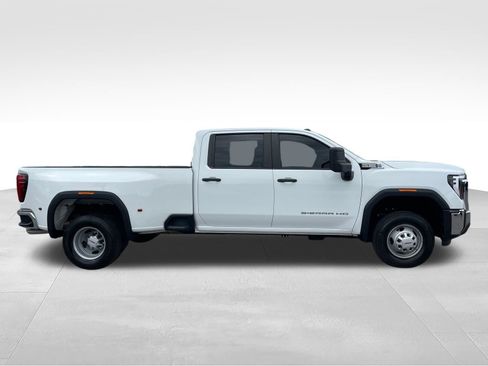 Used 2024 GMC Sierra 3500 Pro RWD image 23