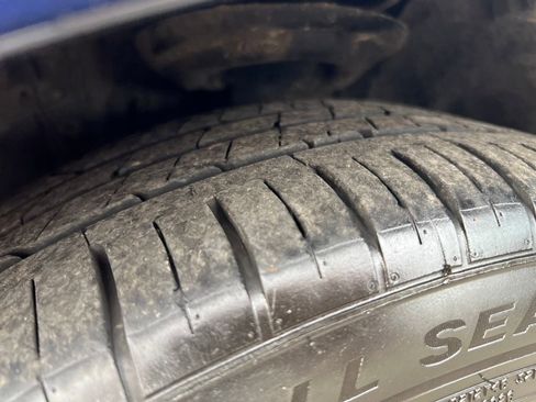 Used 2022 Toyota Camry SE image 23