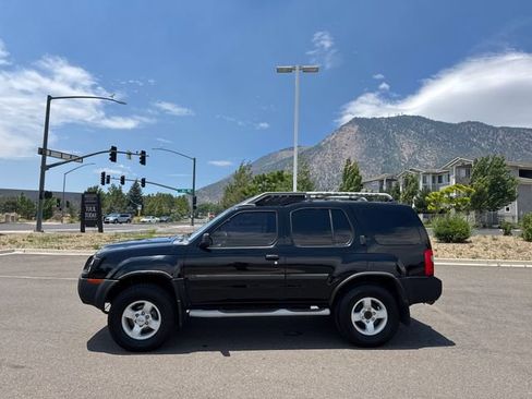 Used 2004 Nissan Xterra XE AWD/4WD image 6