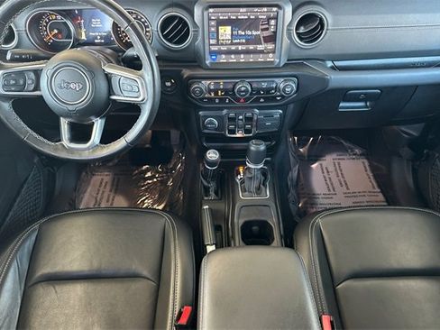 Used 2022 Jeep Gladiator Overland w/ Popular Equipment Package image 16
