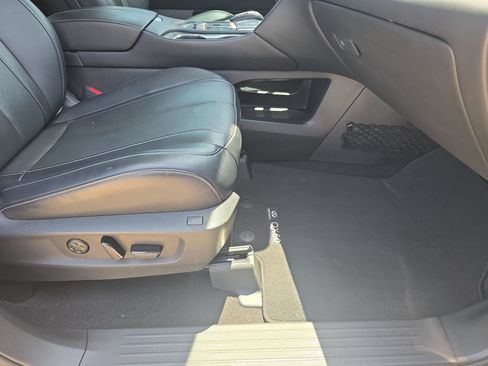 Certified 2023 INFINITI QX60 Sensory w/ Cargo Package AWD/4WD image 10