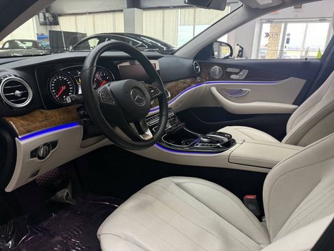 Used 2017 Mercedes-Benz E 300 4MATIC image 20