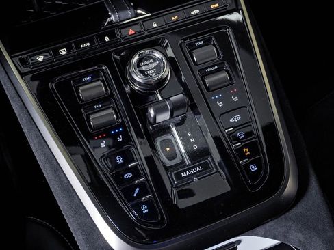 New 2026 Aston Martin DBX S image 29