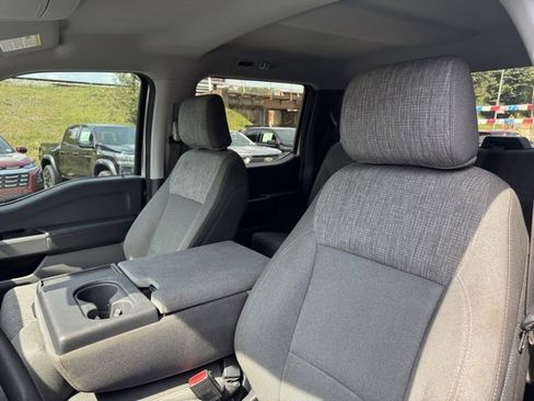 Used 2022 Ford F150 XLT image 10