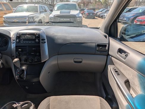 Used 2008 Toyota Sienna LE AWD/4WD image 20
