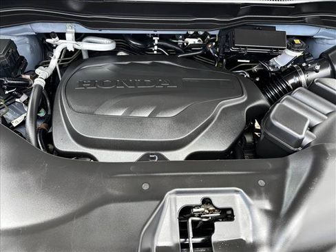 Used 2024 Honda Ridgeline Black Edition image 15