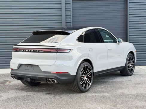 New 2026 Porsche Cayenne S image 21