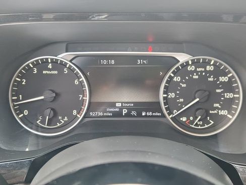 Used 2022 Nissan Pathfinder SL w/ SL Premium Package FWD image 17