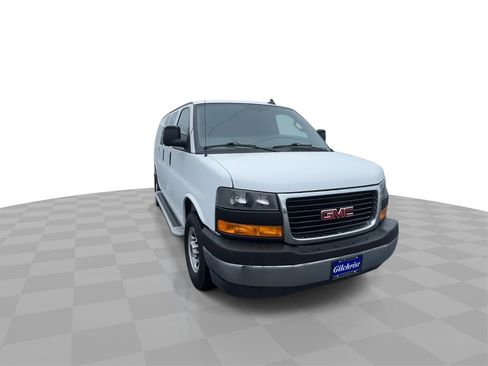 Used 2022 GMC Savana 2500 w/ Driver Convenience Package image 2