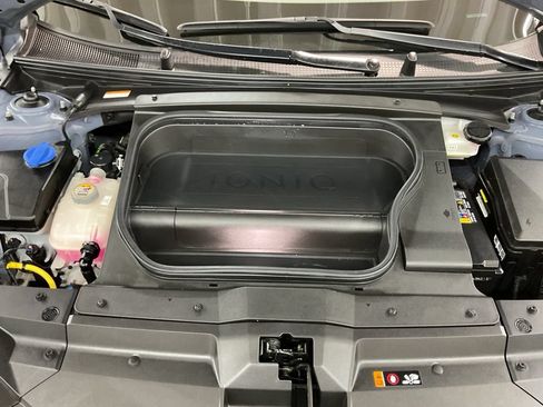 Used 2023 Hyundai Ioniq 6 Limited w/ Cargo Package AWD/4WD image 33