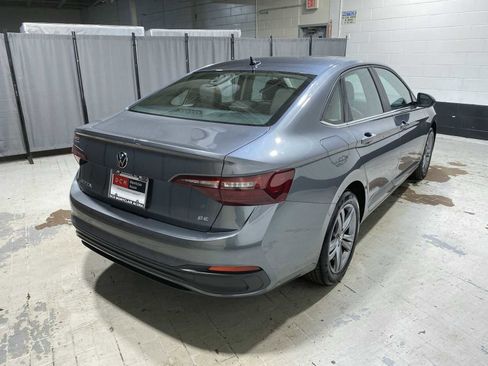 Used 2024 Volkswagen Jetta SE FWD image 26