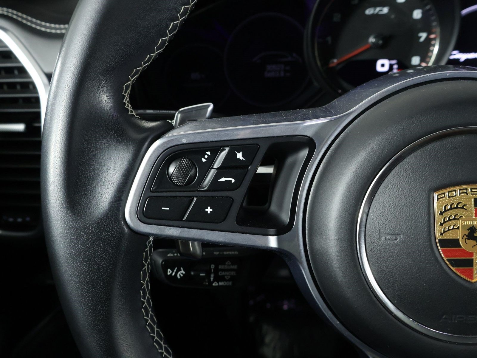 Certified 2023 Porsche Cayenne GTS AWD/4WD image 14