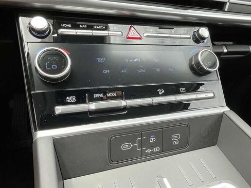 New 2026 Hyundai Santa Fe SE image 36