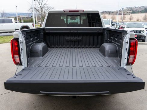 New 2026 GMC Sierra 1500 Elevation w/ Elevation Premium Package AWD/4WD image 30