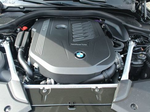 Certified 2023 BMW 540i xDrive 540i xDrive w/ Executive Package image 3