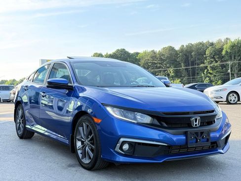 Used 2020 Honda Civic EX image 8