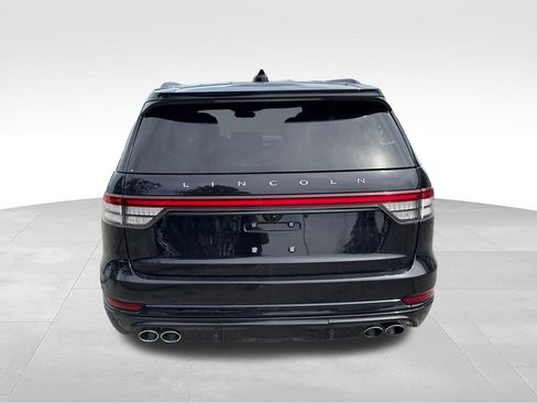 Used 2025 Lincoln Aviator Reserve w/ Equipment Group 201A AWD/4WD image 6