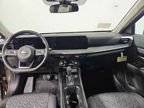 New 2026 Nissan Kicks SV w/ SV Premium Package AWD/4WD image 12