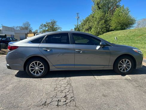 Used 2018 Hyundai Sonata SE FWD image 8