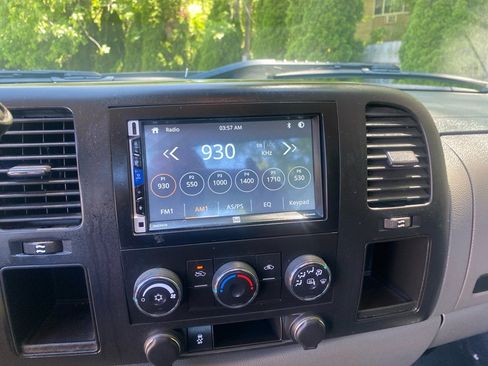 Used 2013 GMC Sierra 2500 W/T w/ Snow Plow Prep Package AWD/4WD image 14