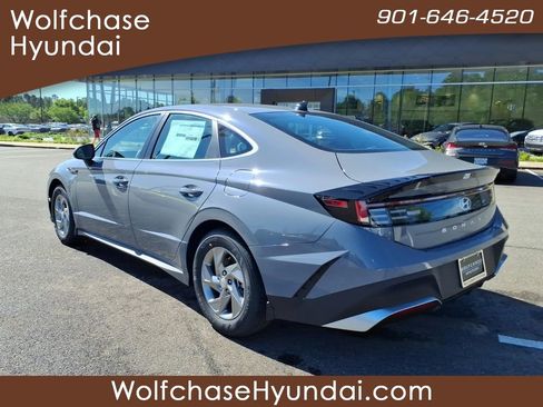 New 2026 Hyundai Sonata SE FWD image 3