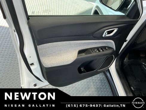 Used 2022 Jeep Compass Latitude AWD/4WD image 38