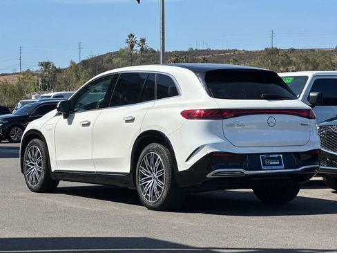 Used 2023 Mercedes-Benz EQS 580 4MATIC SUV image 5