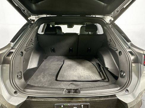 Used 2024 Chevrolet Equinox EV LT FWD image 28