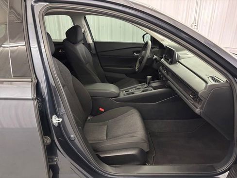 Used 2023 Honda Accord EX image 23