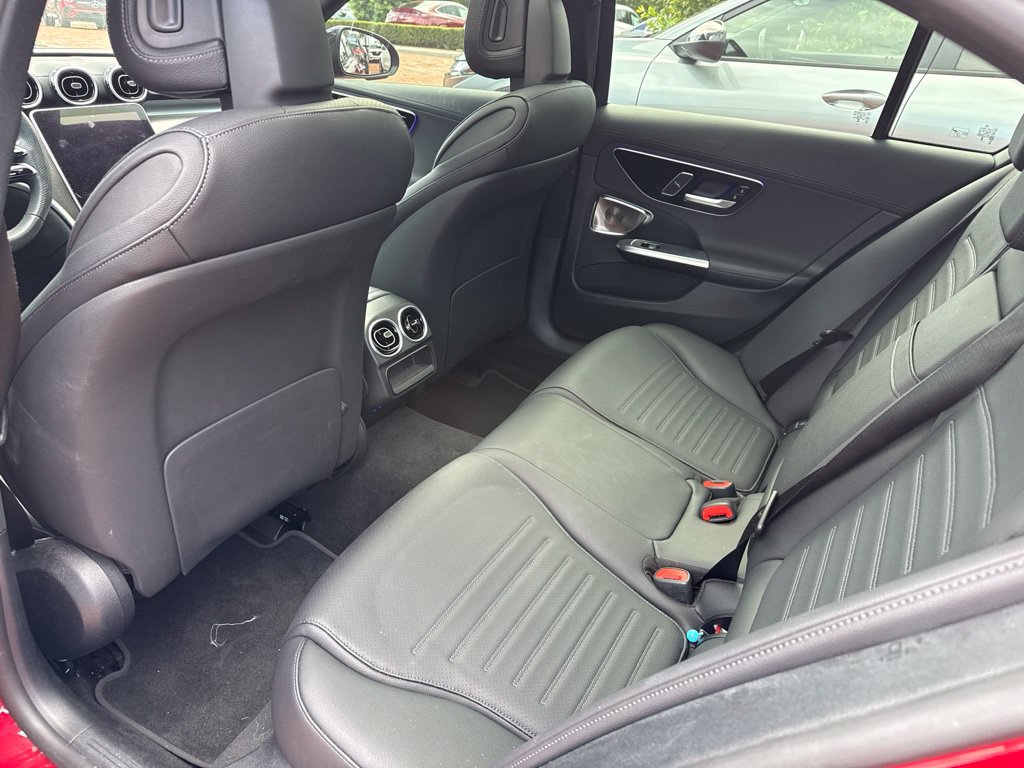 Used 2024 Mercedes-Benz C 300 Sedan image 6