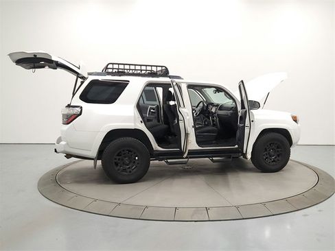 Used 2021 Toyota 4Runner Trail Special Edition image 15