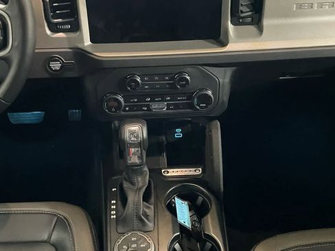 Used 2025 Ford Bronco Outer Banks w/ Sasquatch Package image 15