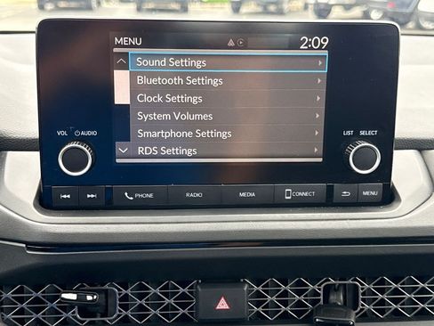 Certified 2023 Honda Accord LX image 25