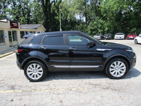 Used 2019 Land Rover Range Rover Evoque HSE AWD/4WD image 10