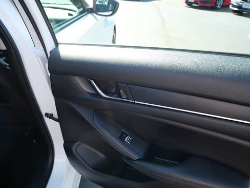 Used 2022 Honda Accord Sport Special Edition image 32