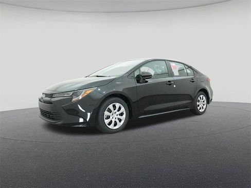 New 2026 Toyota Corolla LE image 17