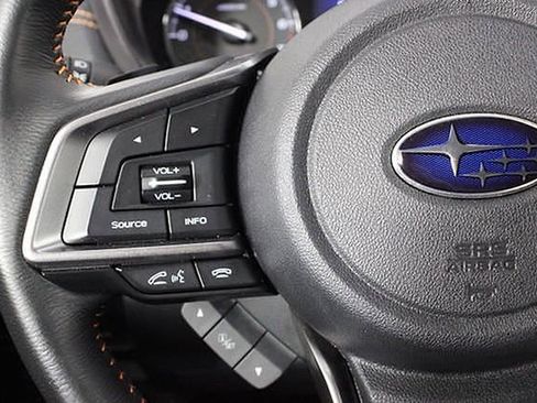 Used 2021 Subaru Crosstrek 2.0i Premium image 23