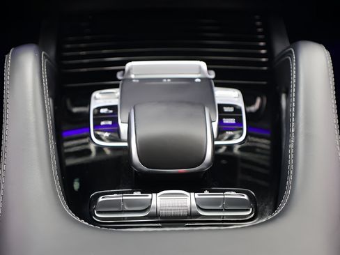 Used 2023 Mercedes-Benz GLE 53 AMG 4MATIC image 18