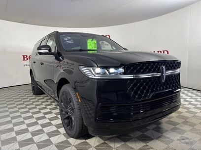 New 2025 Lincoln Navigator L Reserve w/ Jet Appearance Package