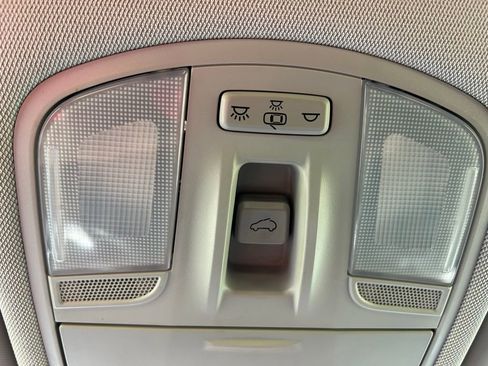 Used 2019 Hyundai Kona SEL w/ SEL Tech Package 02 FWD image 30
