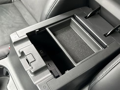 Used 2018 MAZDA CX-5 Touring w/ Preferred Equipment Package image 37