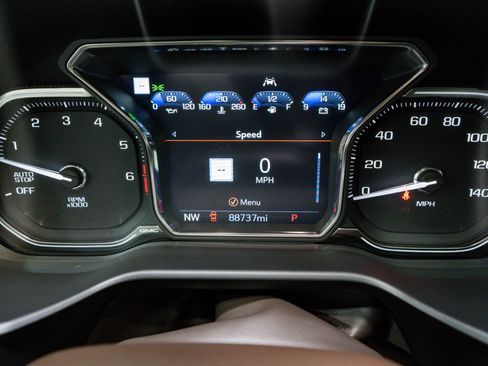 Used 2021 GMC Yukon Denali w/ Denali Ultimate Package image 29