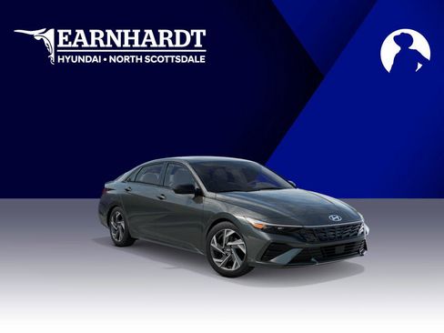 New 2026 Hyundai Elantra SEL Sport FWD image 2