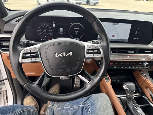 Used 2023 Kia Telluride SX X-Pro AWD/4WD image 16