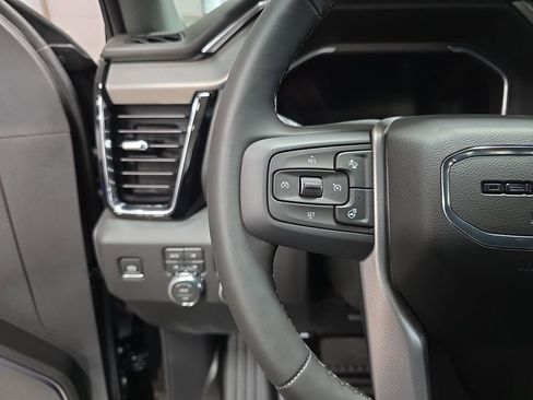 New 2026 GMC Sierra 3500 Denali w/ Denali Reserve Package AWD/4WD image 16