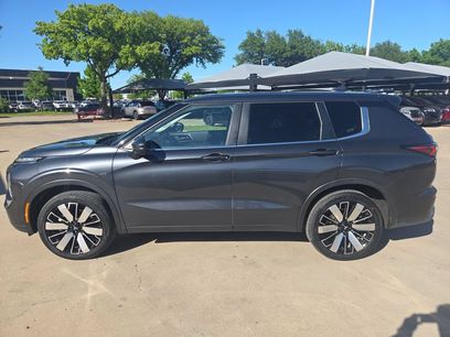 Used 2025 Mitsubishi Outlander AWD