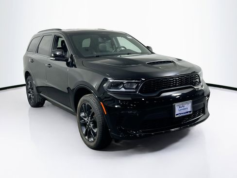 Used 2022 Dodge Durango GT image 3
