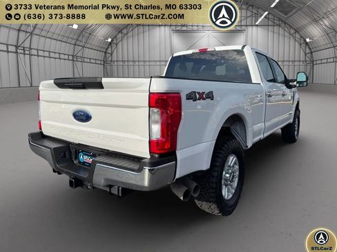 Used 2019 Ford F250 XLT w/ Snow Plow Prep Package image 3