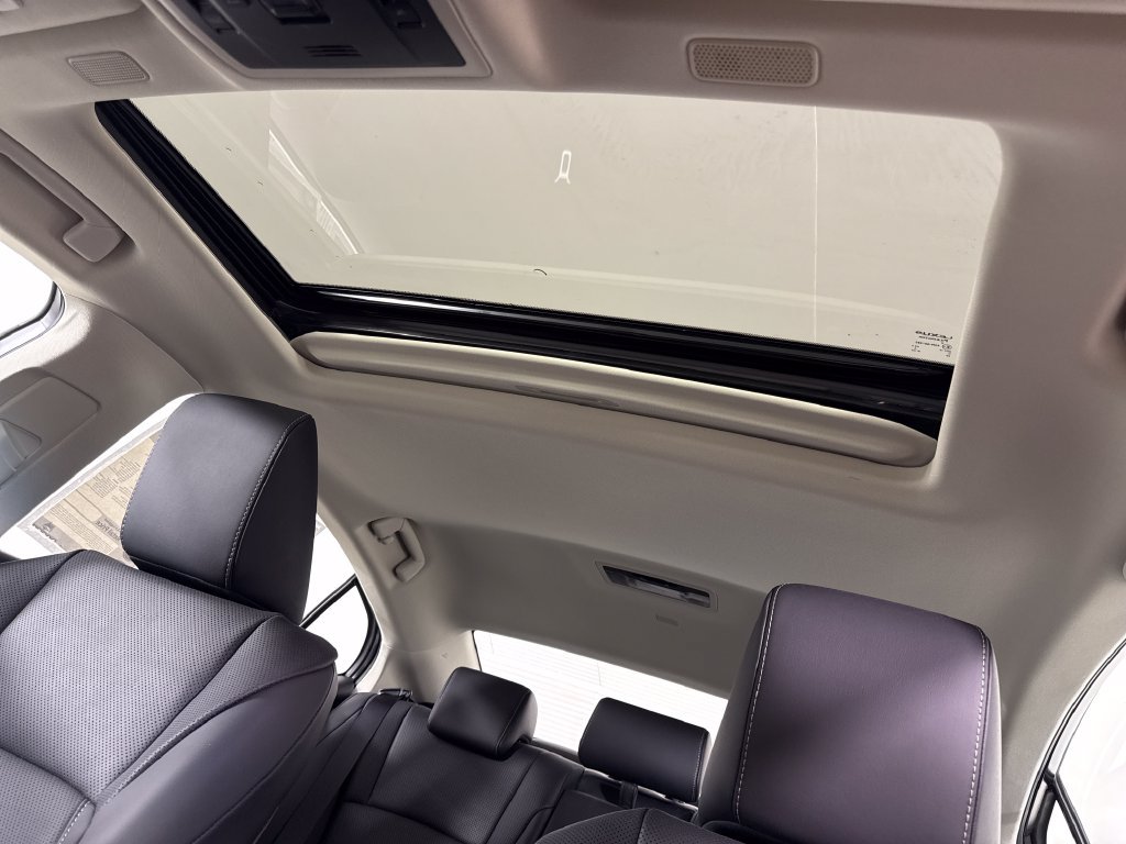 Used 2022 Lexus ES 300h w/ Premium Package FWD image 24
