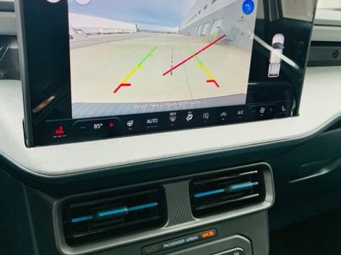 New 2026 Ford Maverick XLT w/ Equipment Group 301A image 8